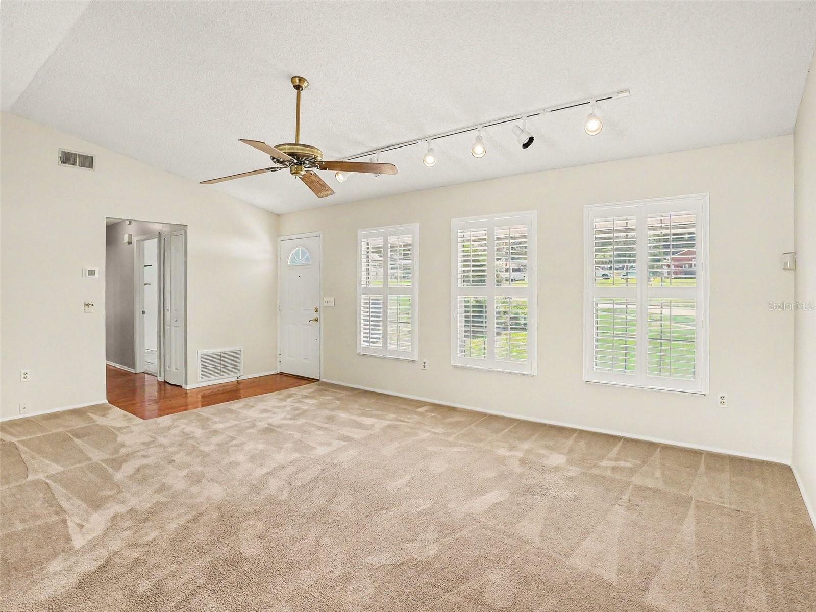 HIAWASSEE HILLS - Residential