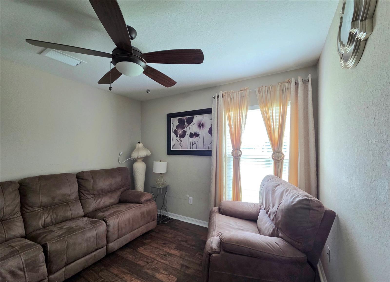 AVIARY AT RUTLAND RANCH PH 1A & 1B - Residential