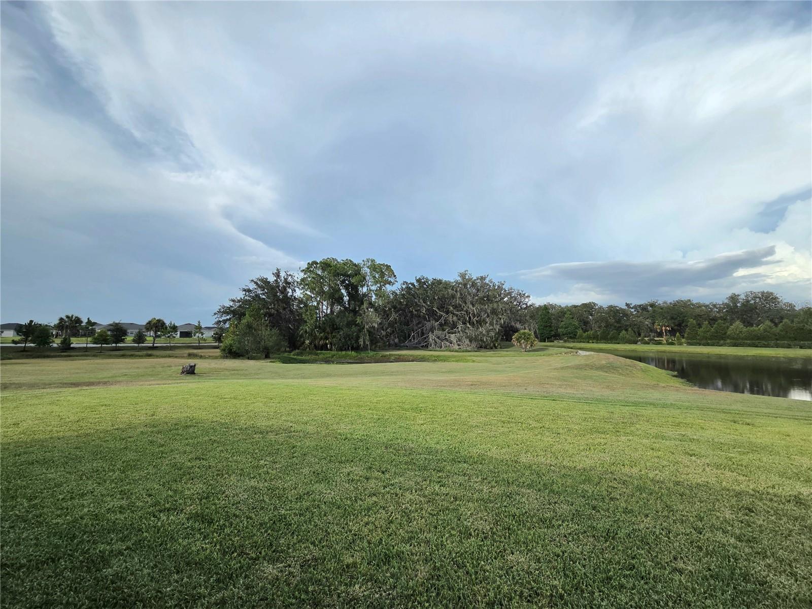AVIARY AT RUTLAND RANCH PH 1A & 1B - Residential