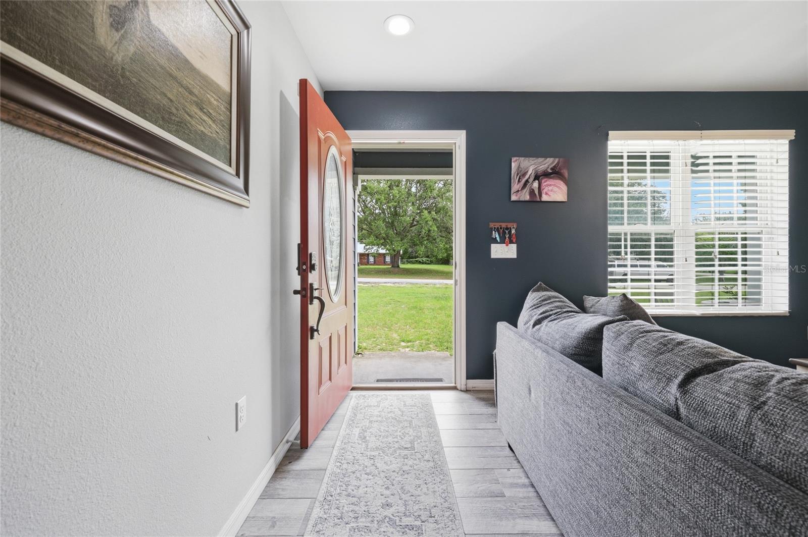EXECUTIVE HOMES - Residential