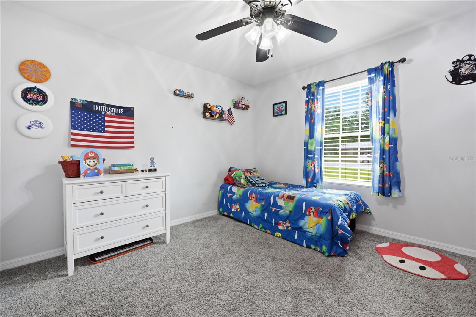 EXECUTIVE HOMES - Residential