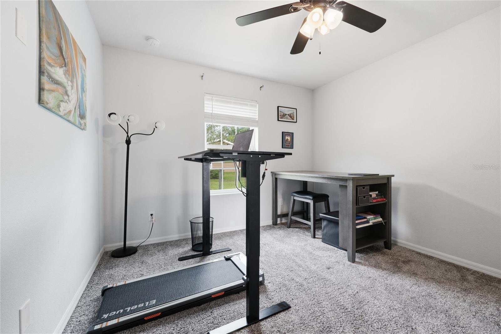 EXECUTIVE HOMES - Residential