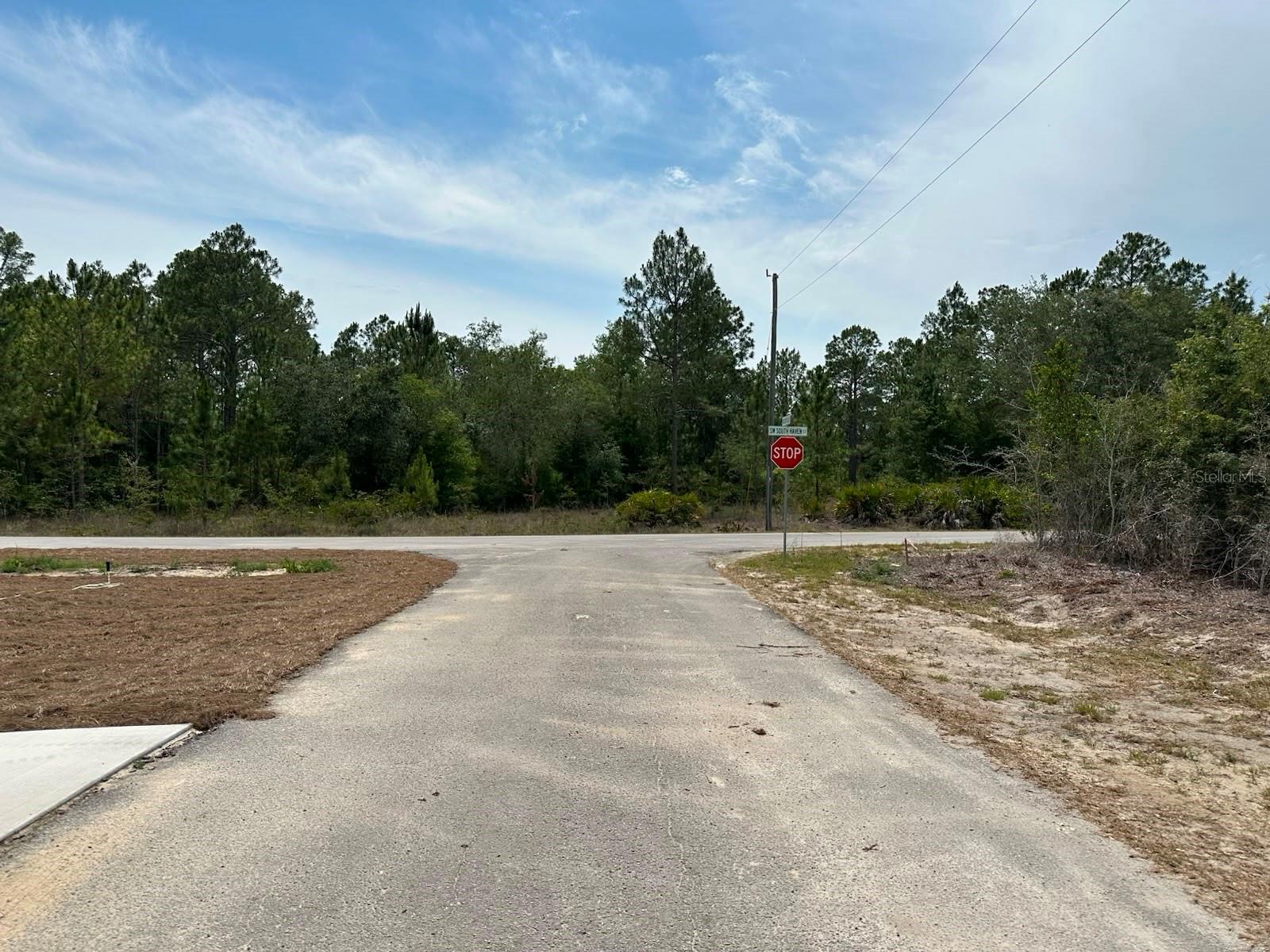 RAINBOW LAKES ESTATE - Land