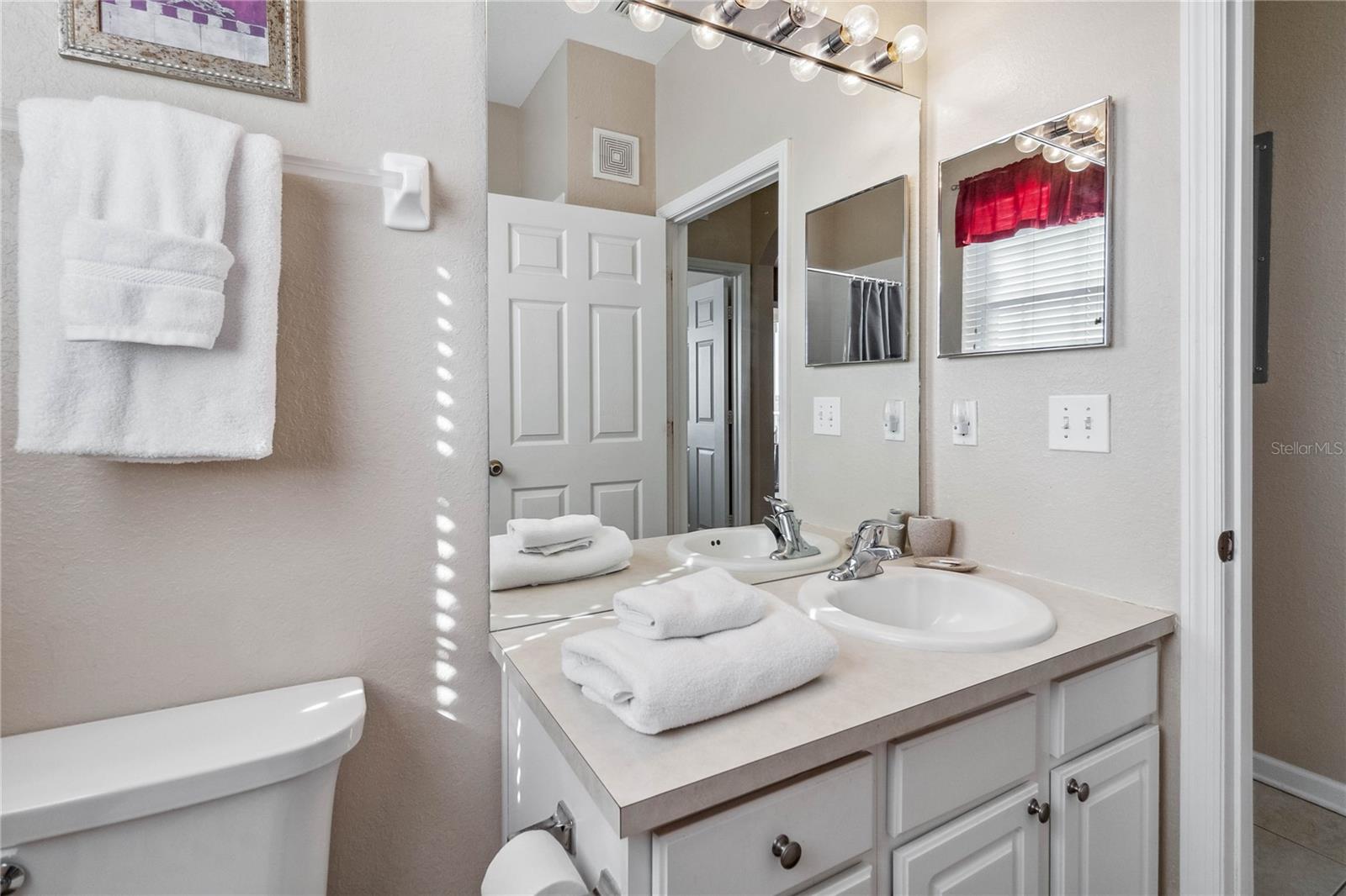 VENTURA AT WINDSOR HILLS CONDO PH 6 - Residential