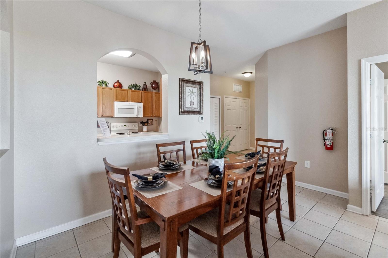 VENTURA AT WINDSOR HILLS CONDO PH 6 - Residential