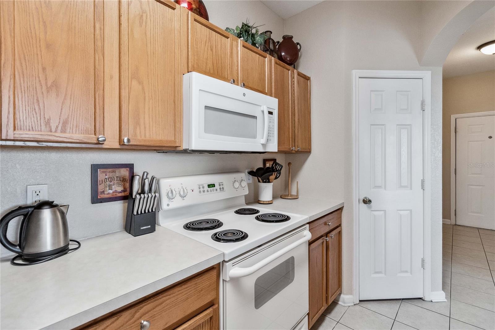 VENTURA AT WINDSOR HILLS CONDO PH 6 - Residential