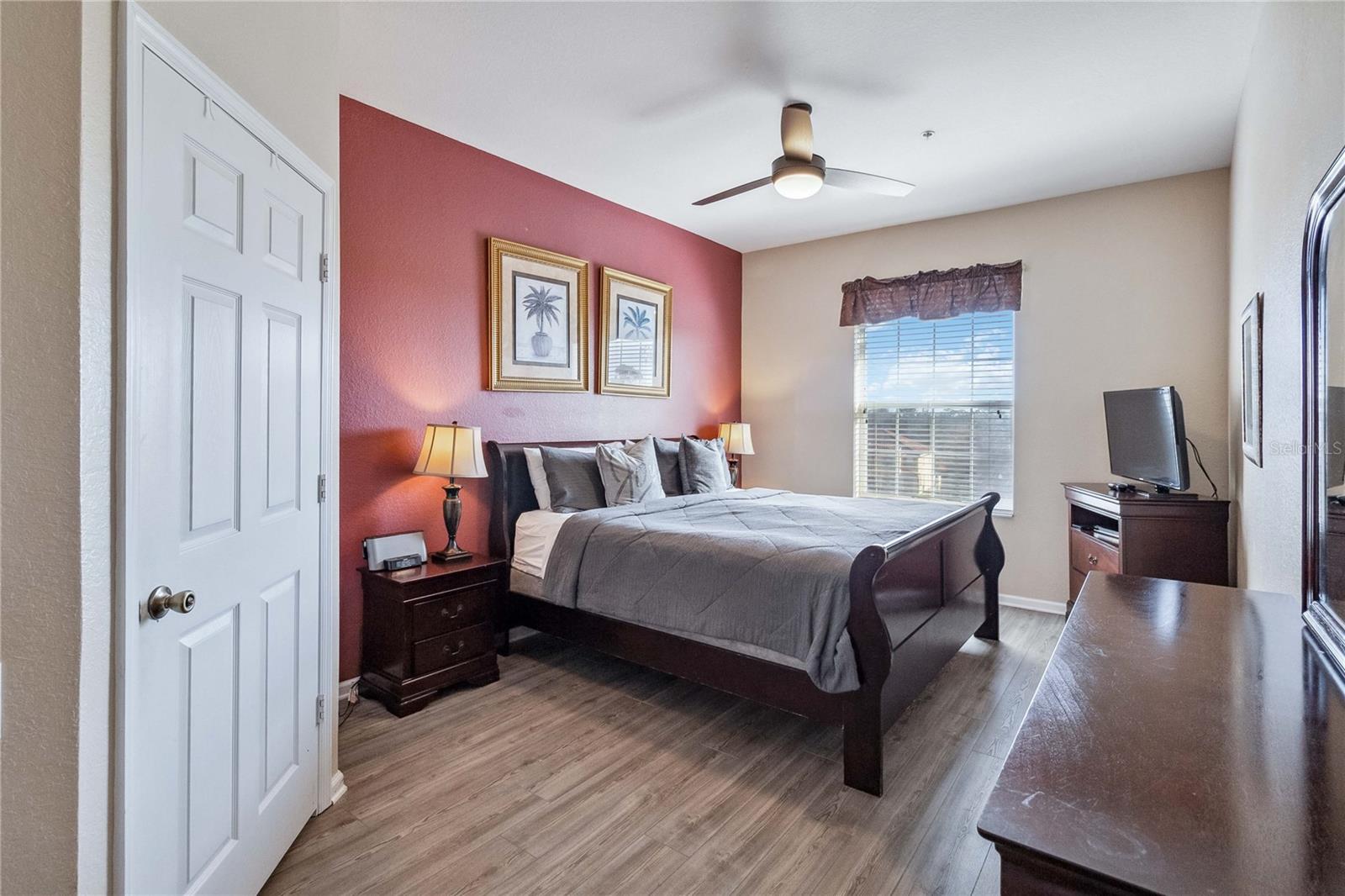 VENTURA AT WINDSOR HILLS CONDO PH 6 - Residential