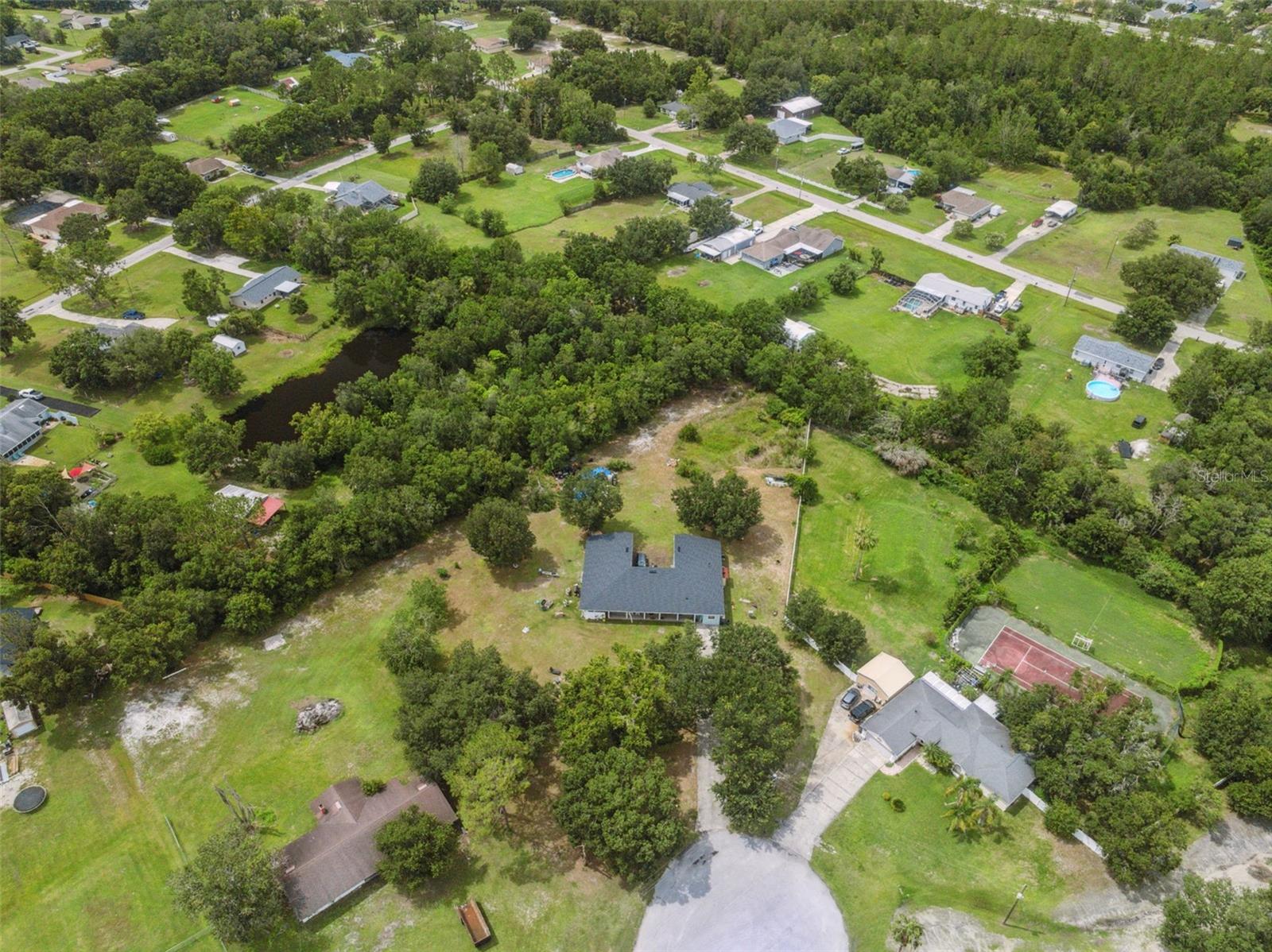 FOX RIDGE - Residential