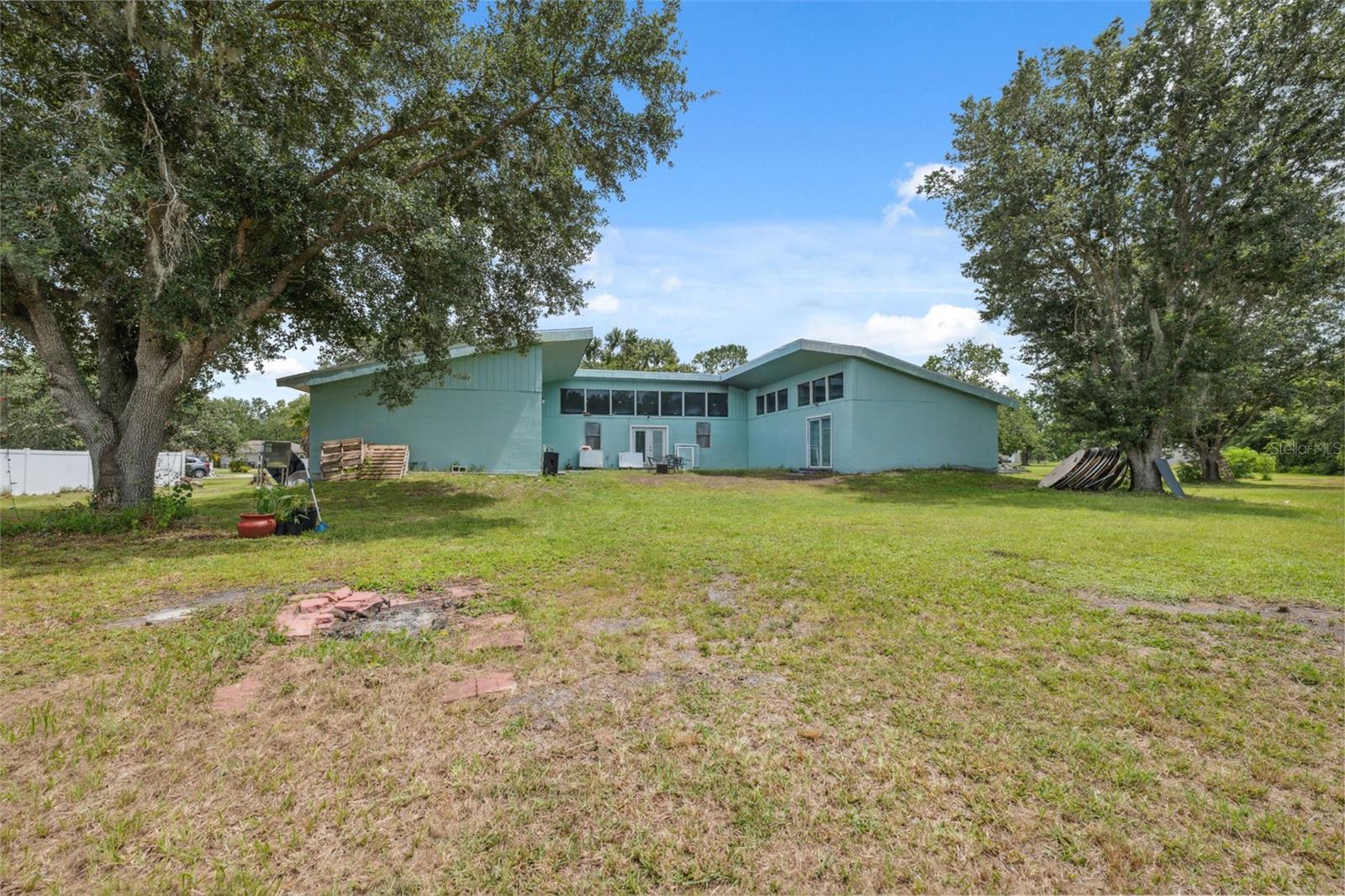 FOX RIDGE - Residential