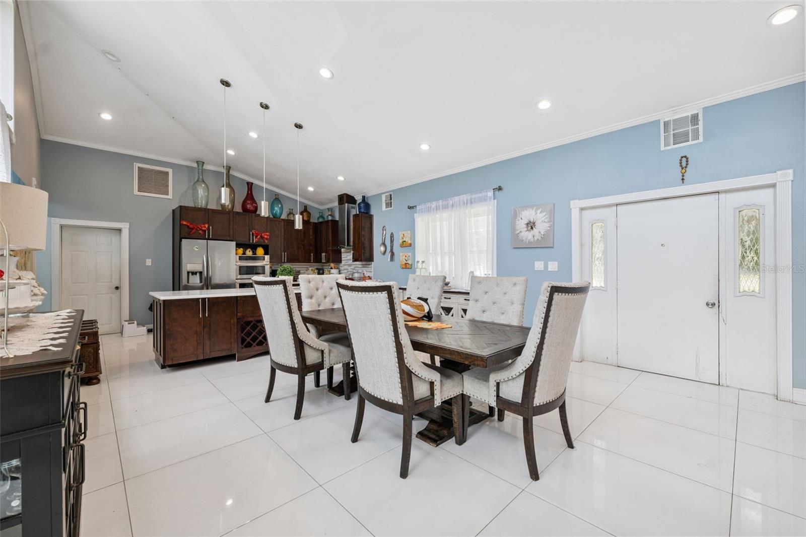 FOX RIDGE - Residential