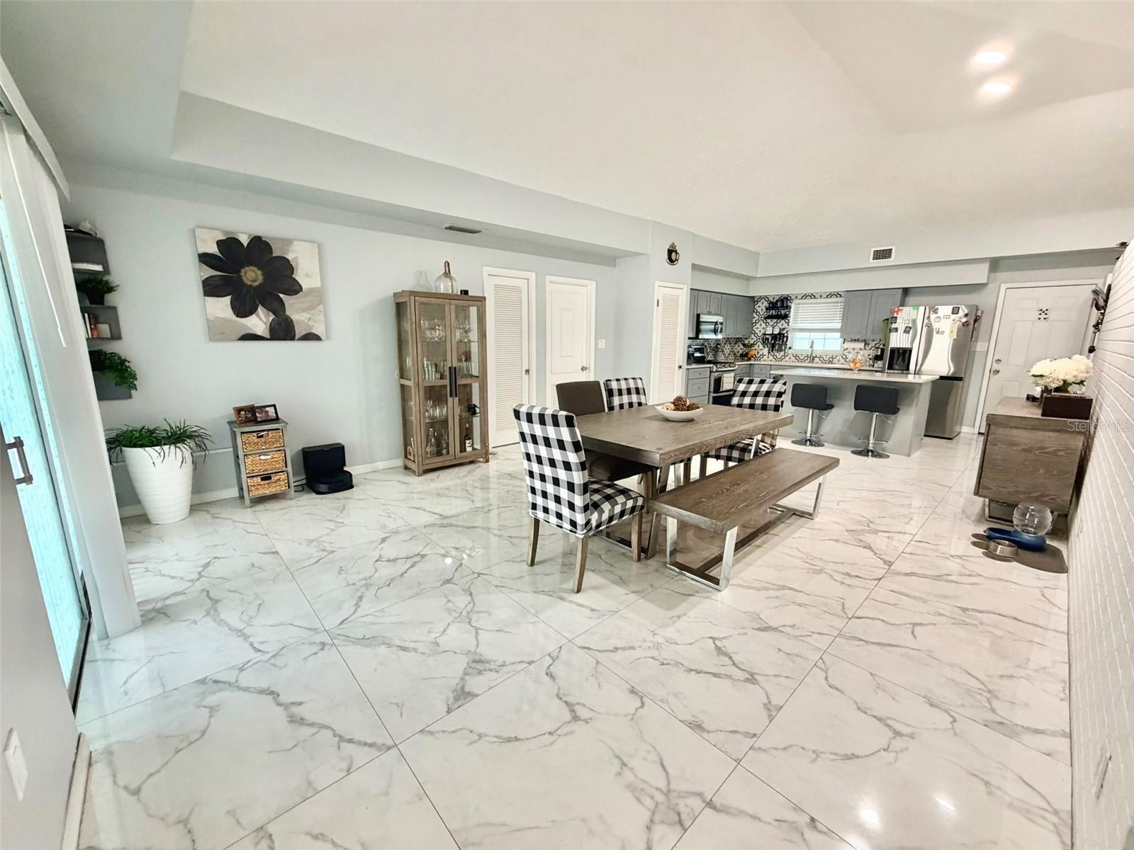 BAY CREST PARK UNIT 14 - Residential