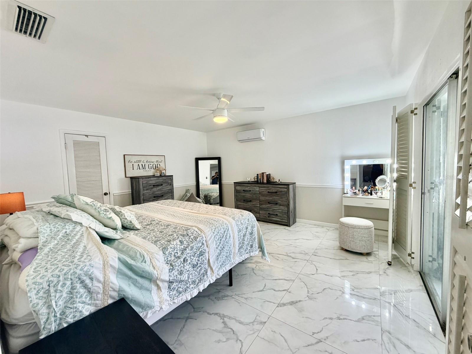 BAY CREST PARK UNIT 14 - Residential