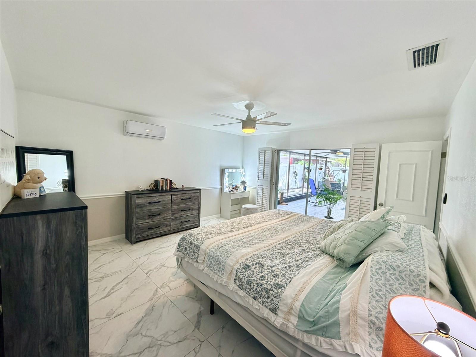 BAY CREST PARK UNIT 14 - Residential