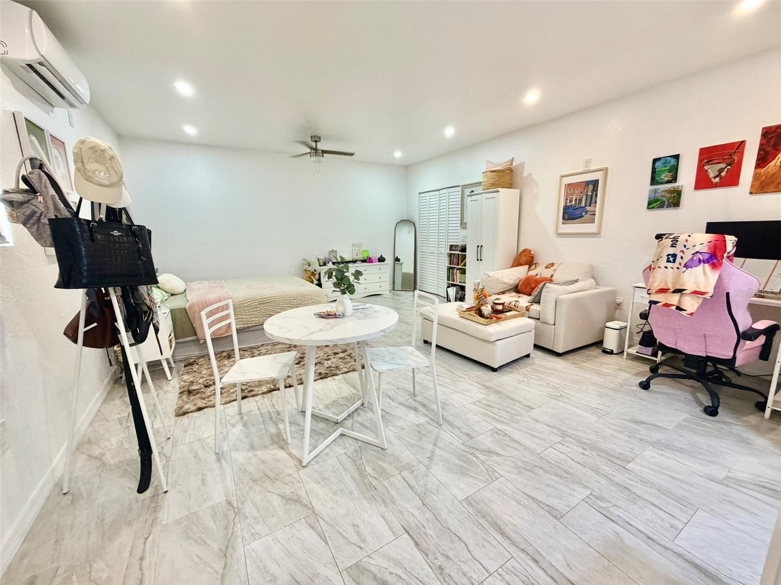 BAY CREST PARK UNIT 14 - Residential
