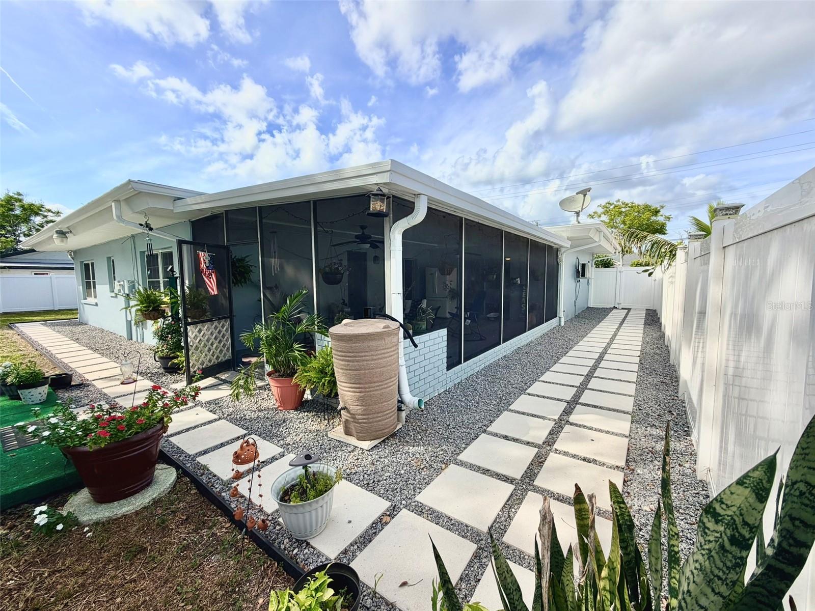 BAY CREST PARK UNIT 14 - Residential