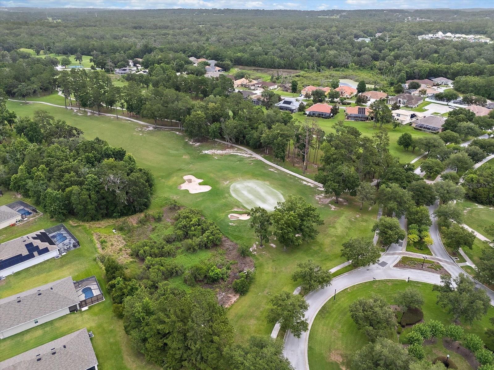 HERNANDO OAKS PH 3 - Residential