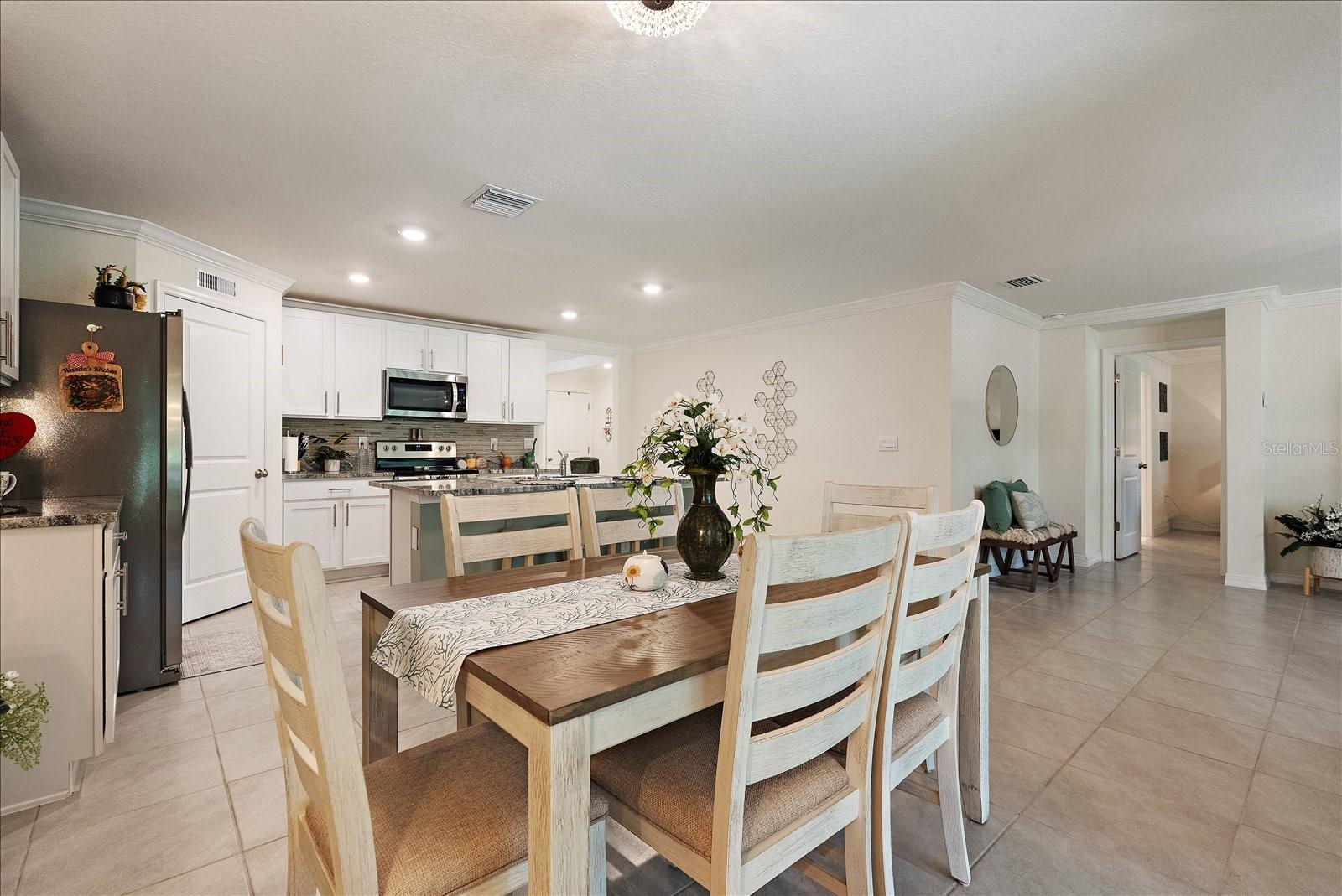 HERNANDO OAKS PH 3 - Residential