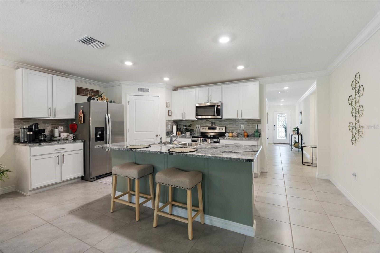 HERNANDO OAKS PH 3 - Residential