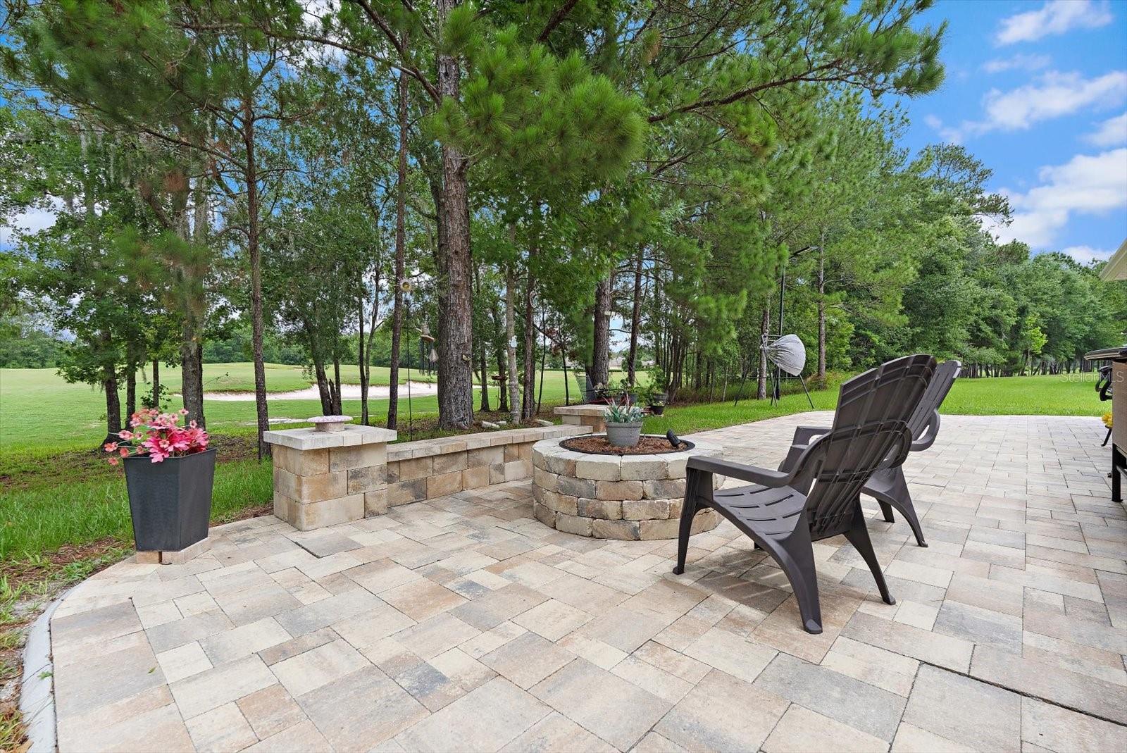 HERNANDO OAKS PH 3 - Residential