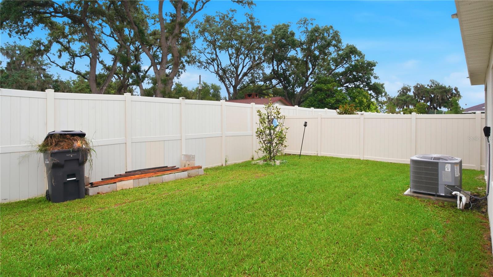 HICKORY RANCH - Residential