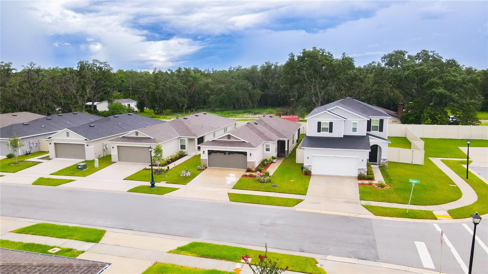 HICKORY RANCH - Residential