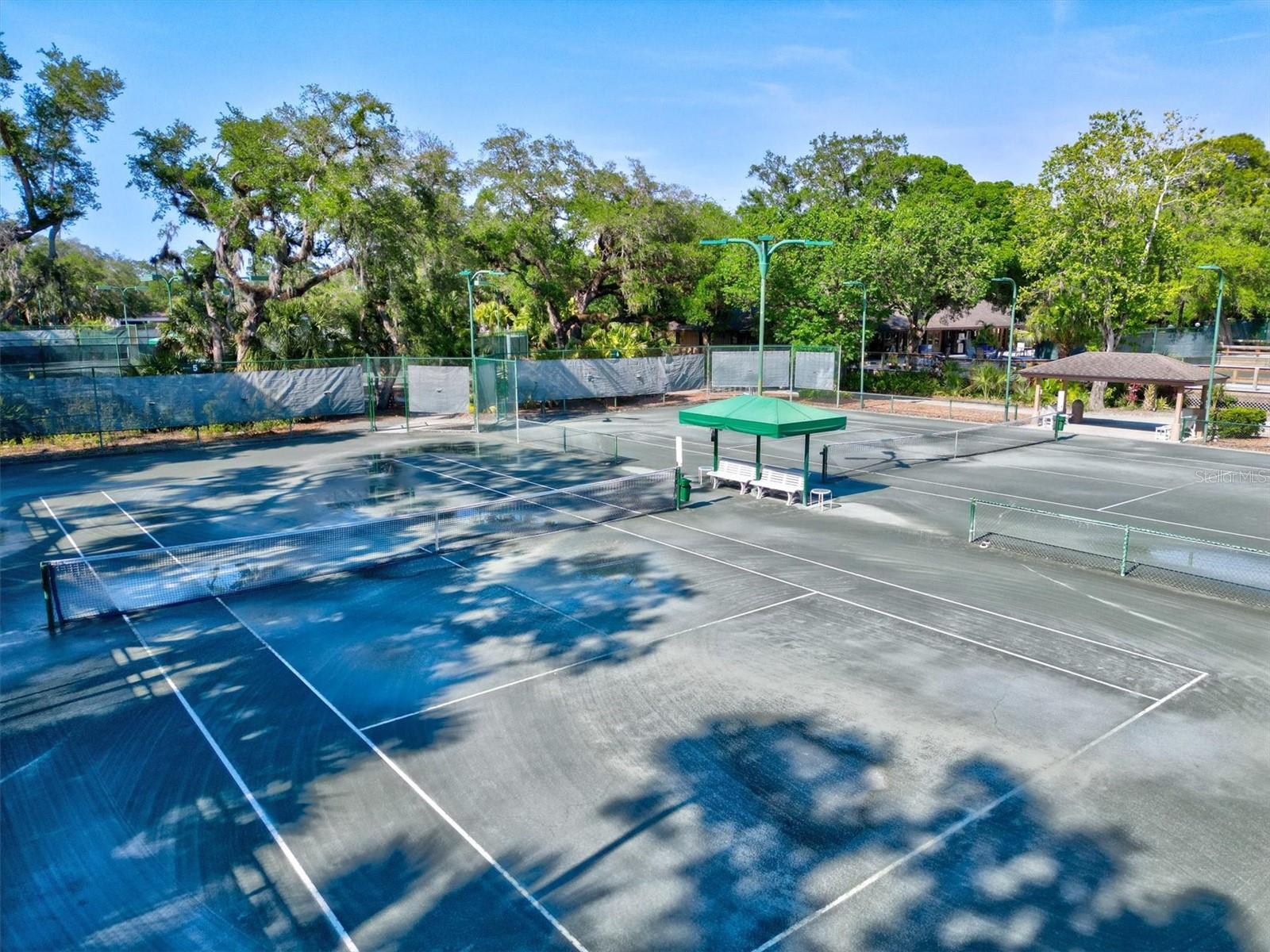 MEADOWLAKE II - Residential