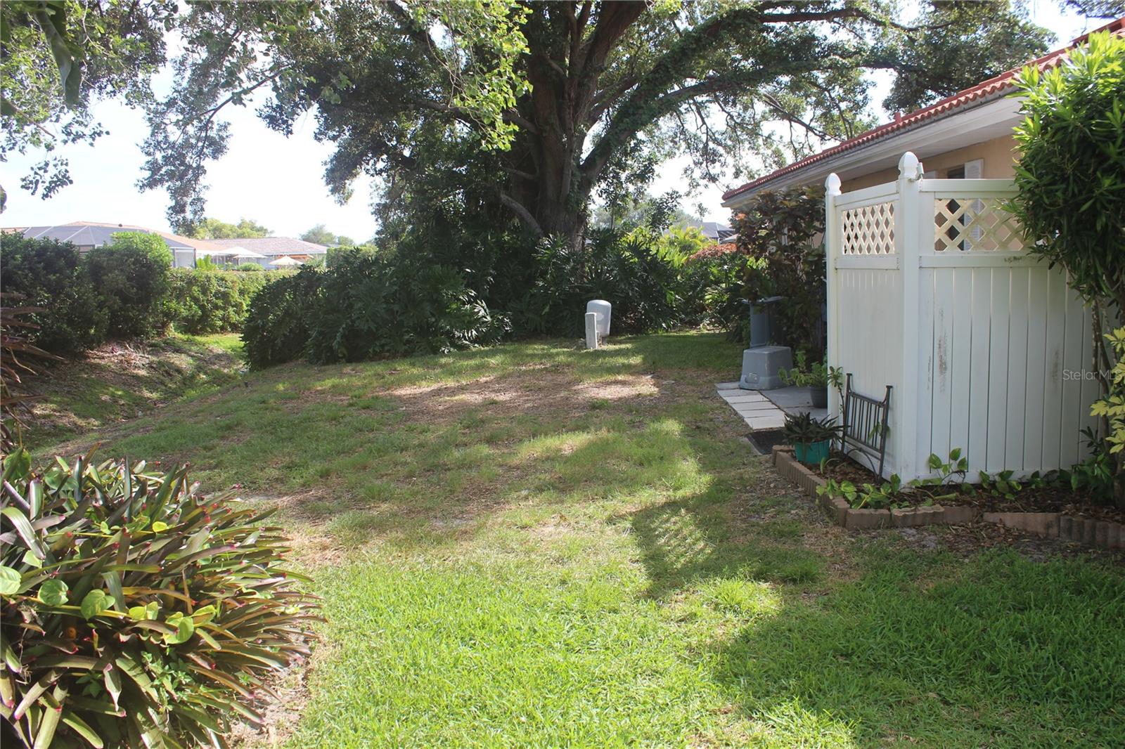 VENICE GARDENS - Residential