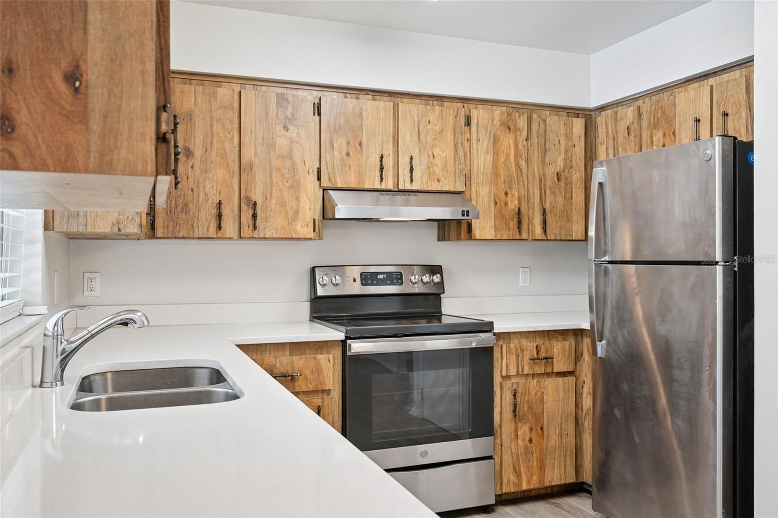 HIDDEN LAKE PH 2 UNIT 2 - Residential