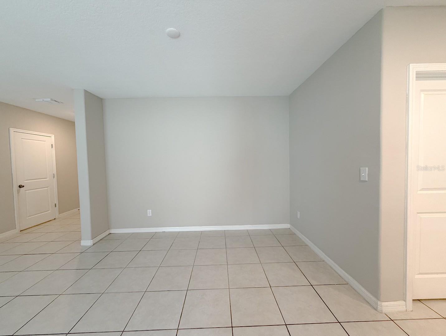 MANORS/CYPRESS RANCH - Residential Lease
