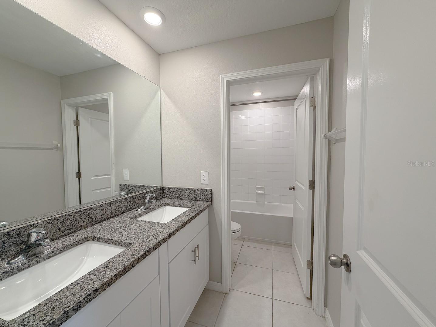MANORS/CYPRESS RANCH - Residential Lease