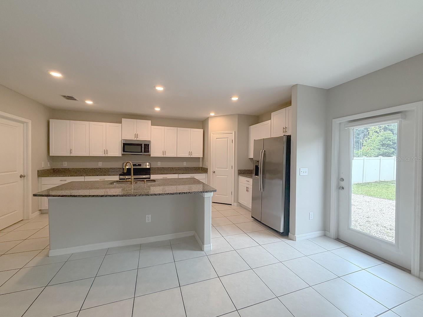 MANORS/CYPRESS RANCH - Residential Lease