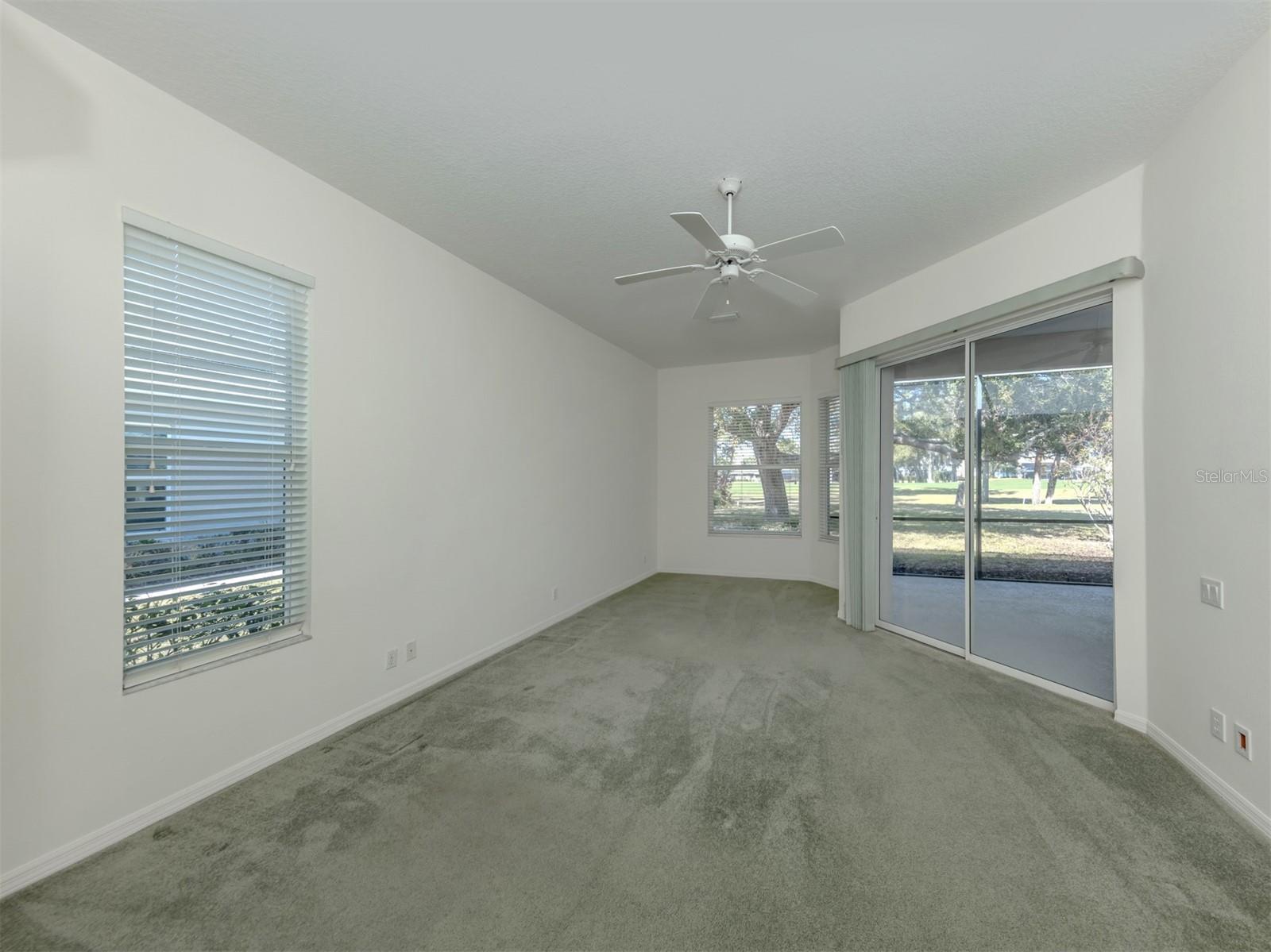 CALUSA LAKES - Residential