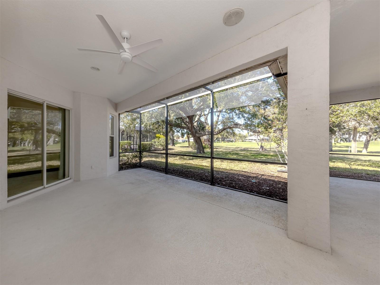 CALUSA LAKES - Residential