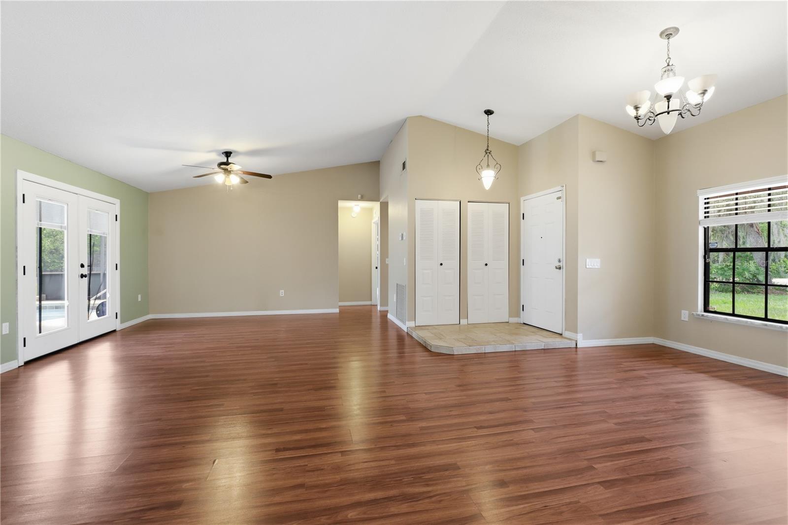 PLANTATION ESTATES UNIT 25 - Residential