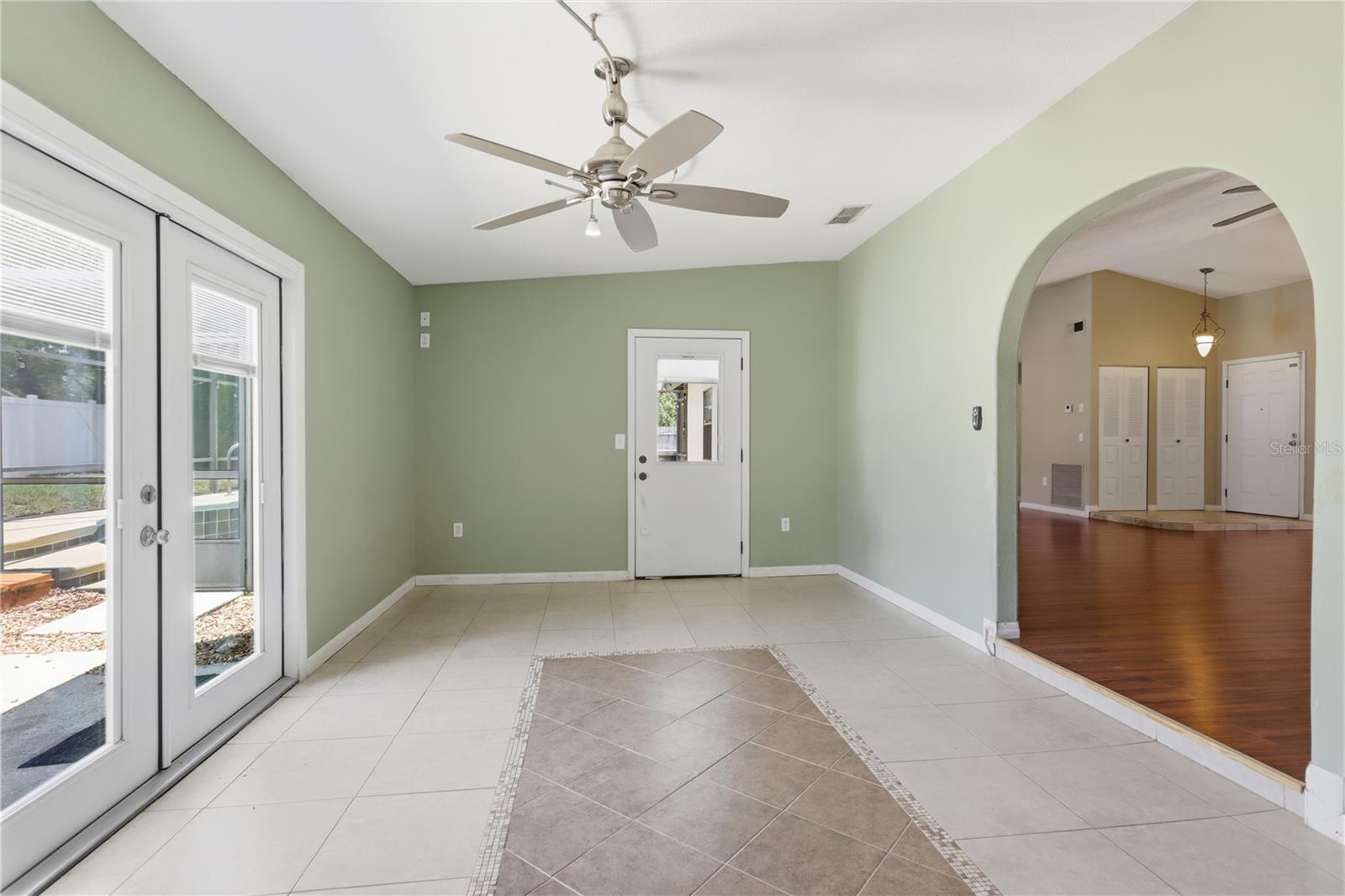 PLANTATION ESTATES UNIT 25 - Residential