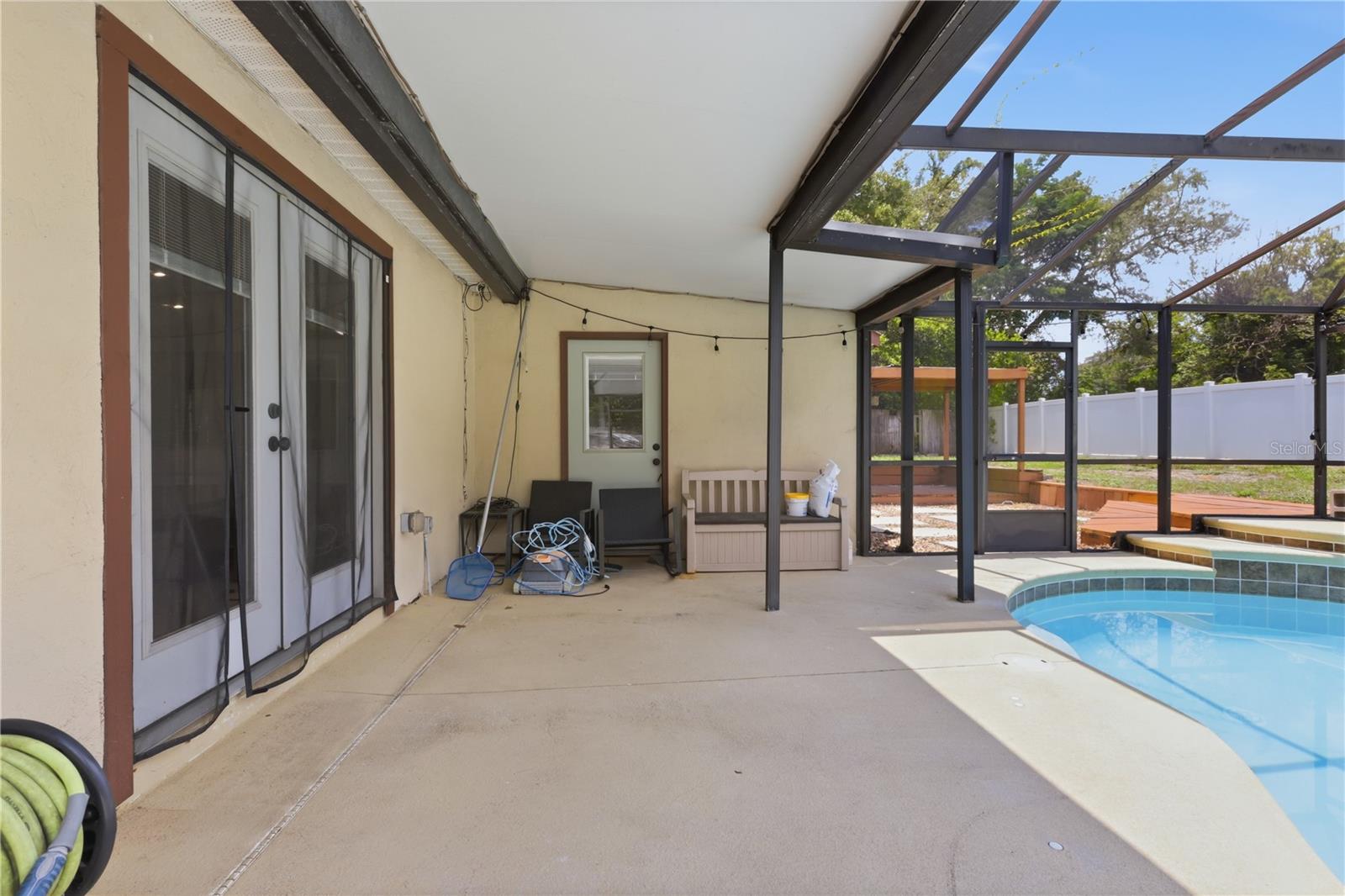 PLANTATION ESTATES UNIT 25 - Residential