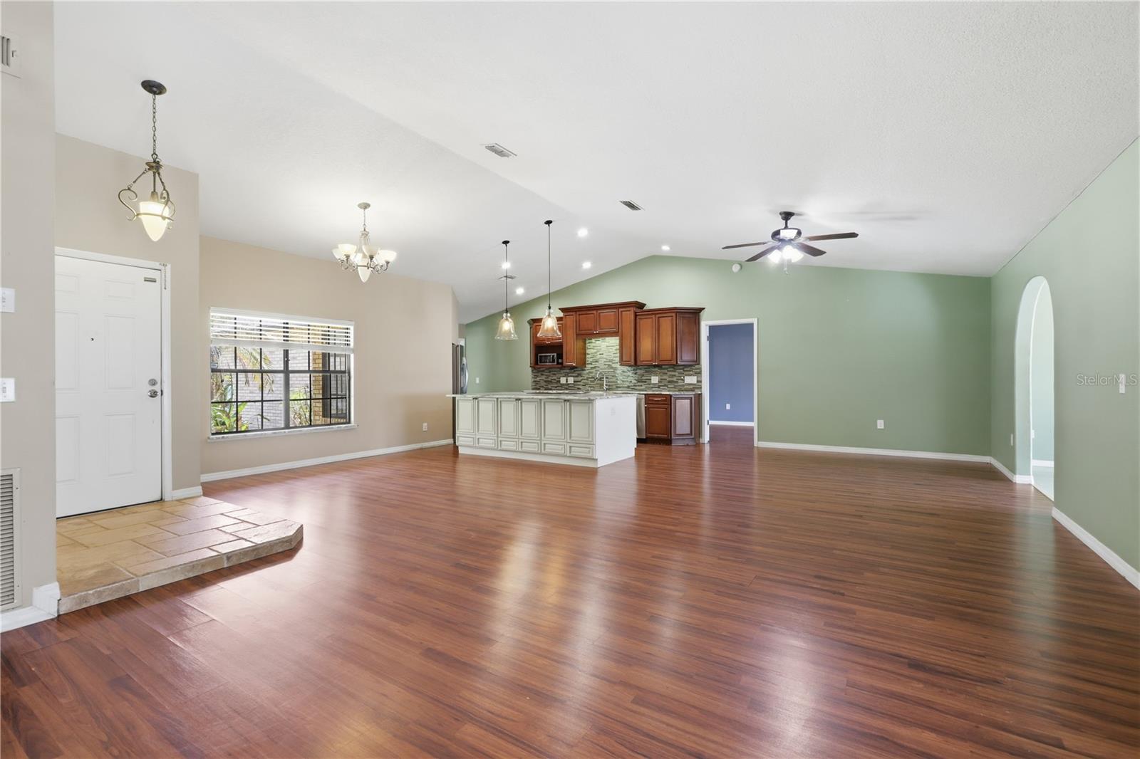 PLANTATION ESTATES UNIT 25 - Residential