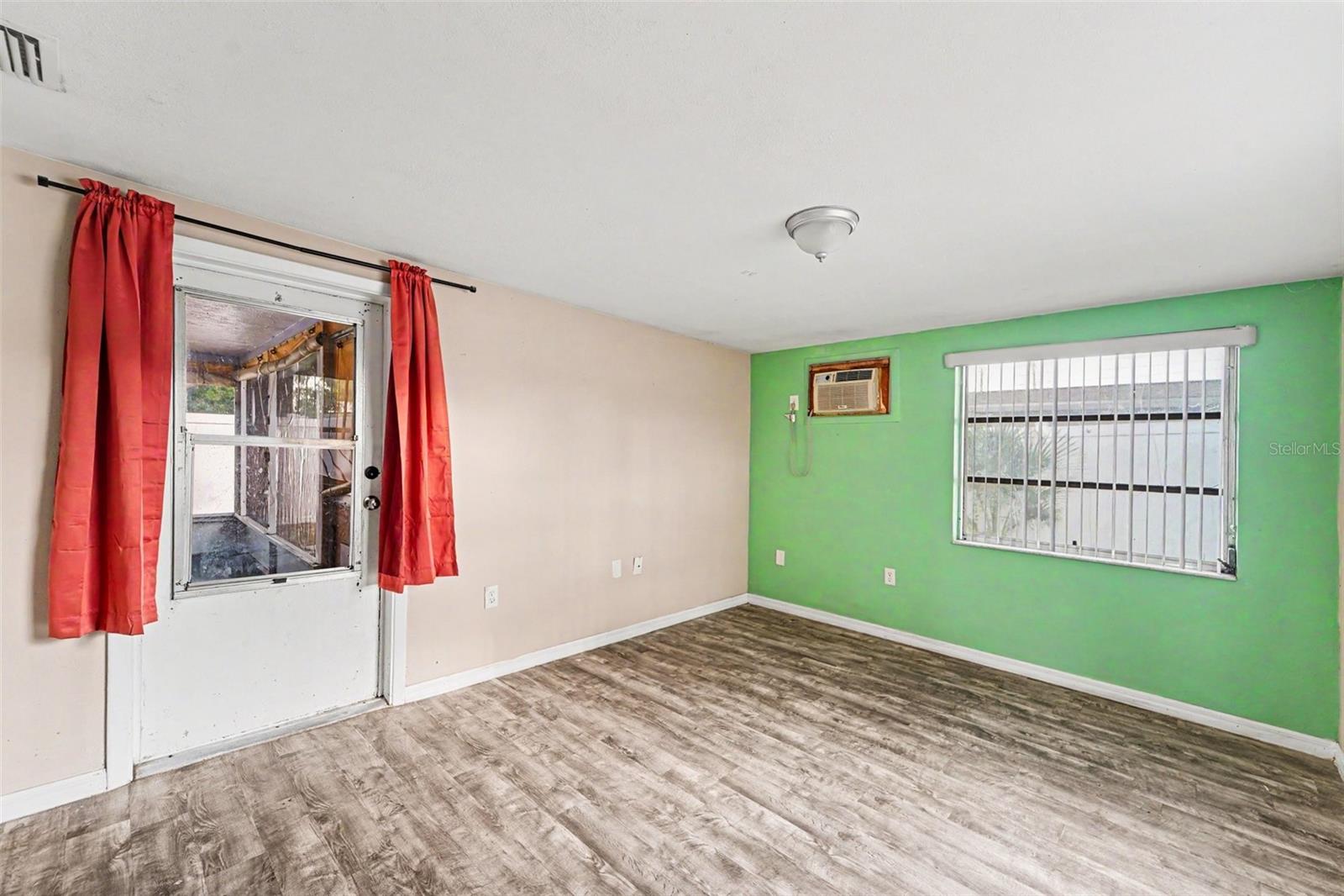 PALM TERRACE GARDENS - Residential