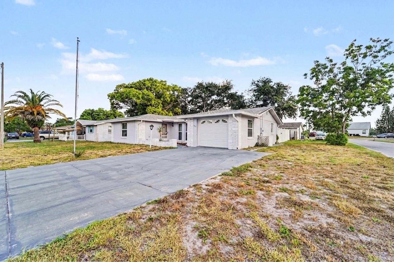 PALM TERRACE GARDENS - Residential