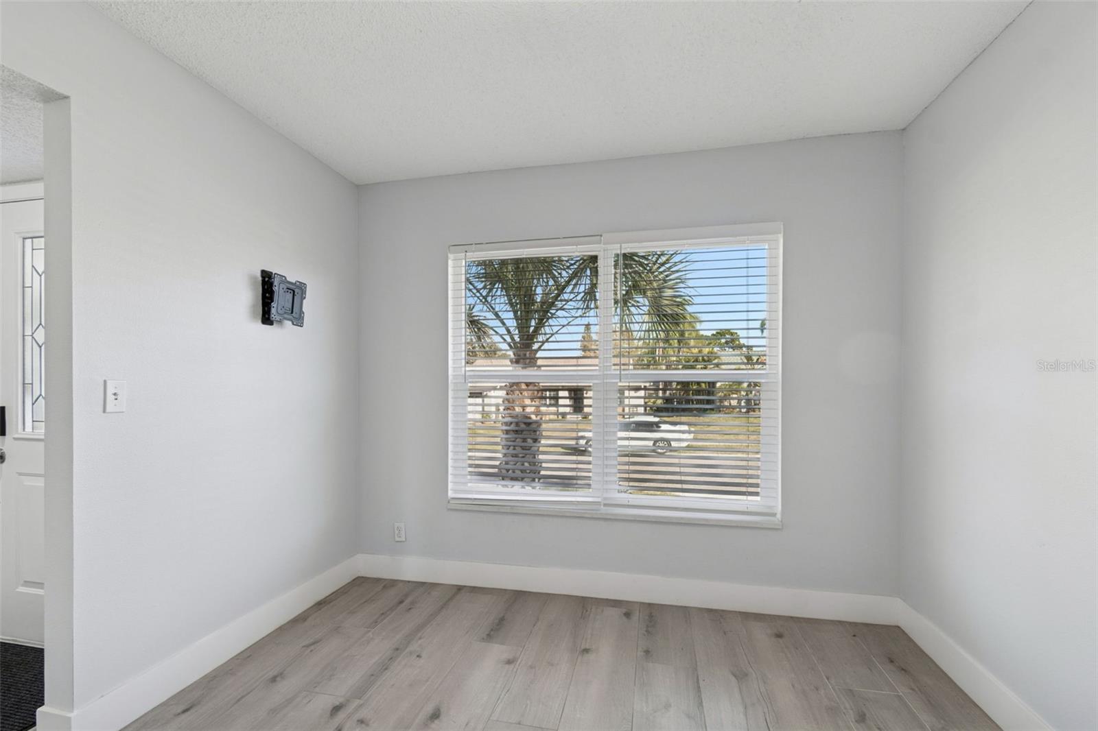 BRIARWOOD - Residential