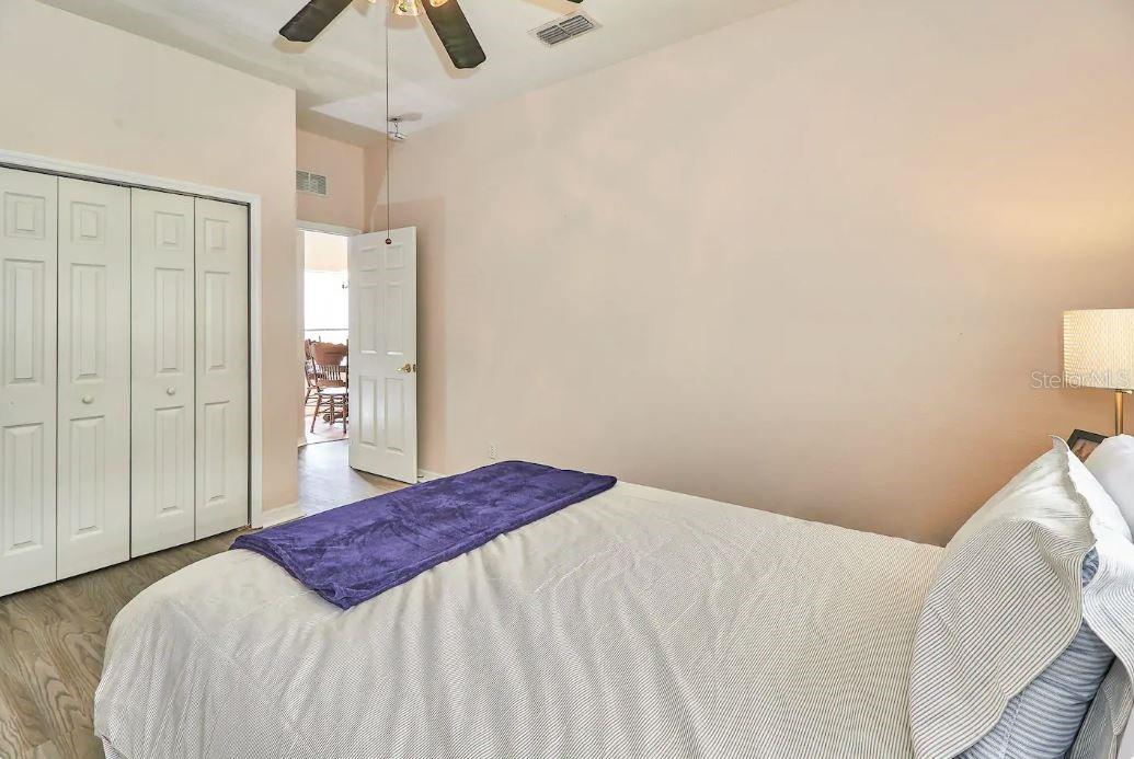 LA VERGNE 1ST ADD - Residential Lease