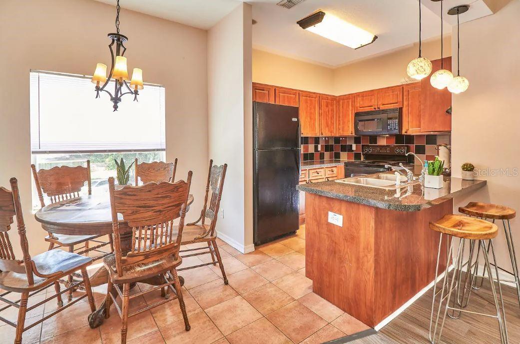 LA VERGNE 1ST ADD - Residential Lease