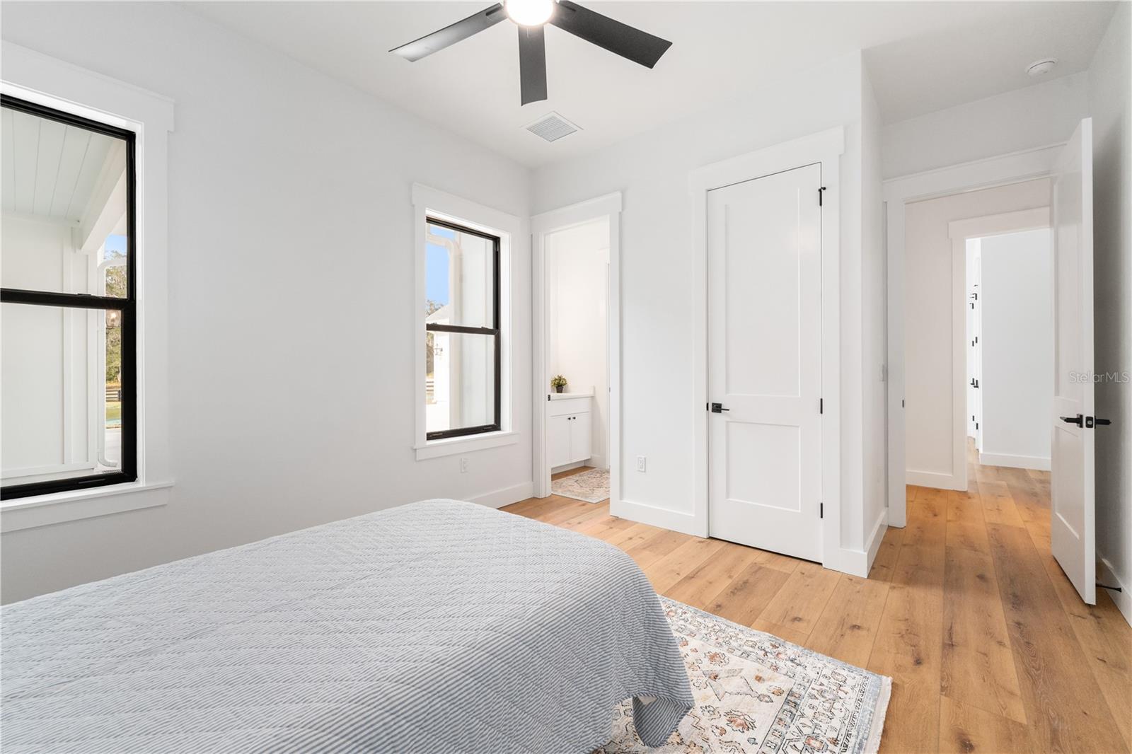 BARRINGTON PB 38 PG 85 - Residential Lease