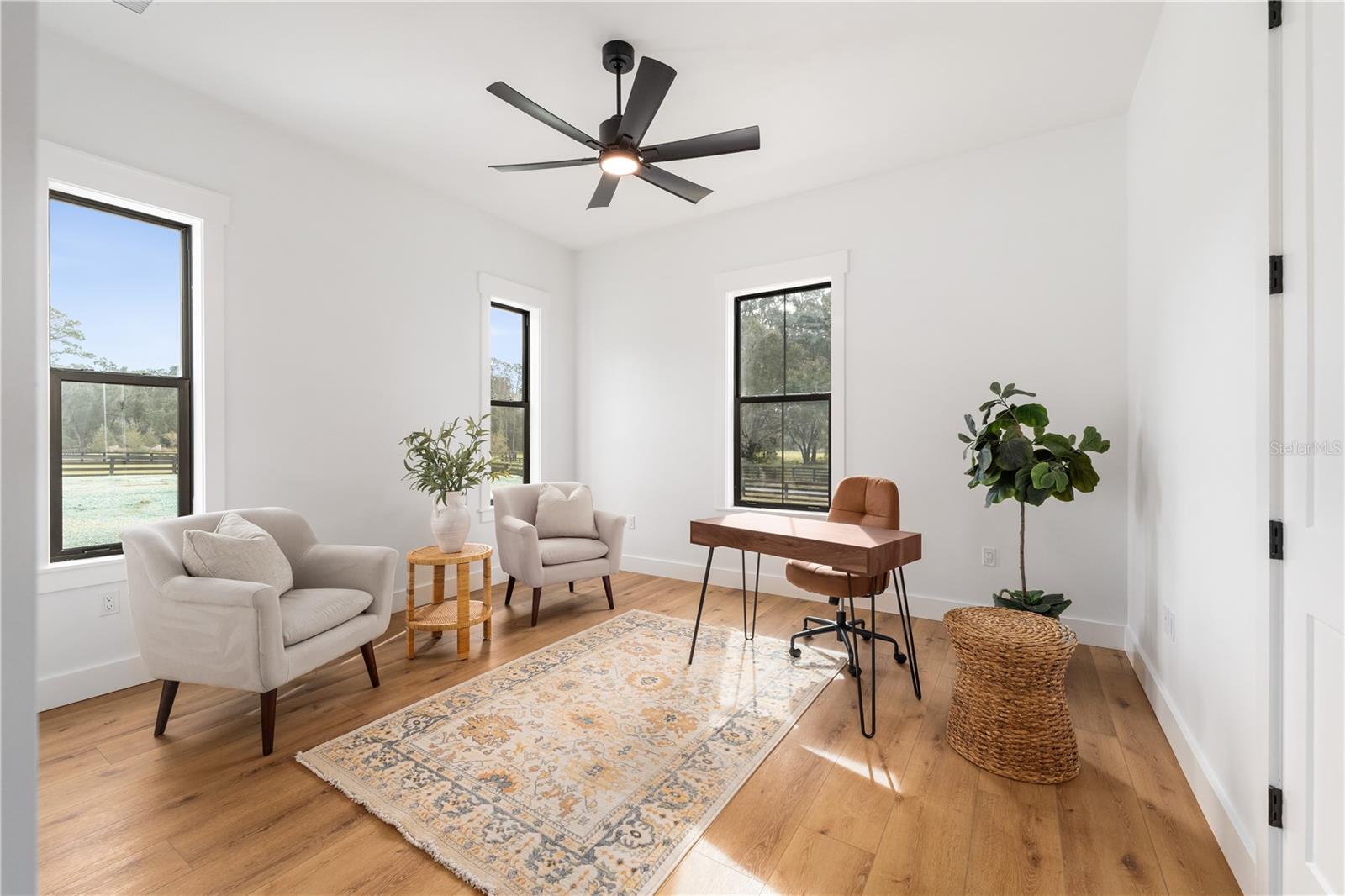 BARRINGTON PB 38 PG 85 - Residential Lease