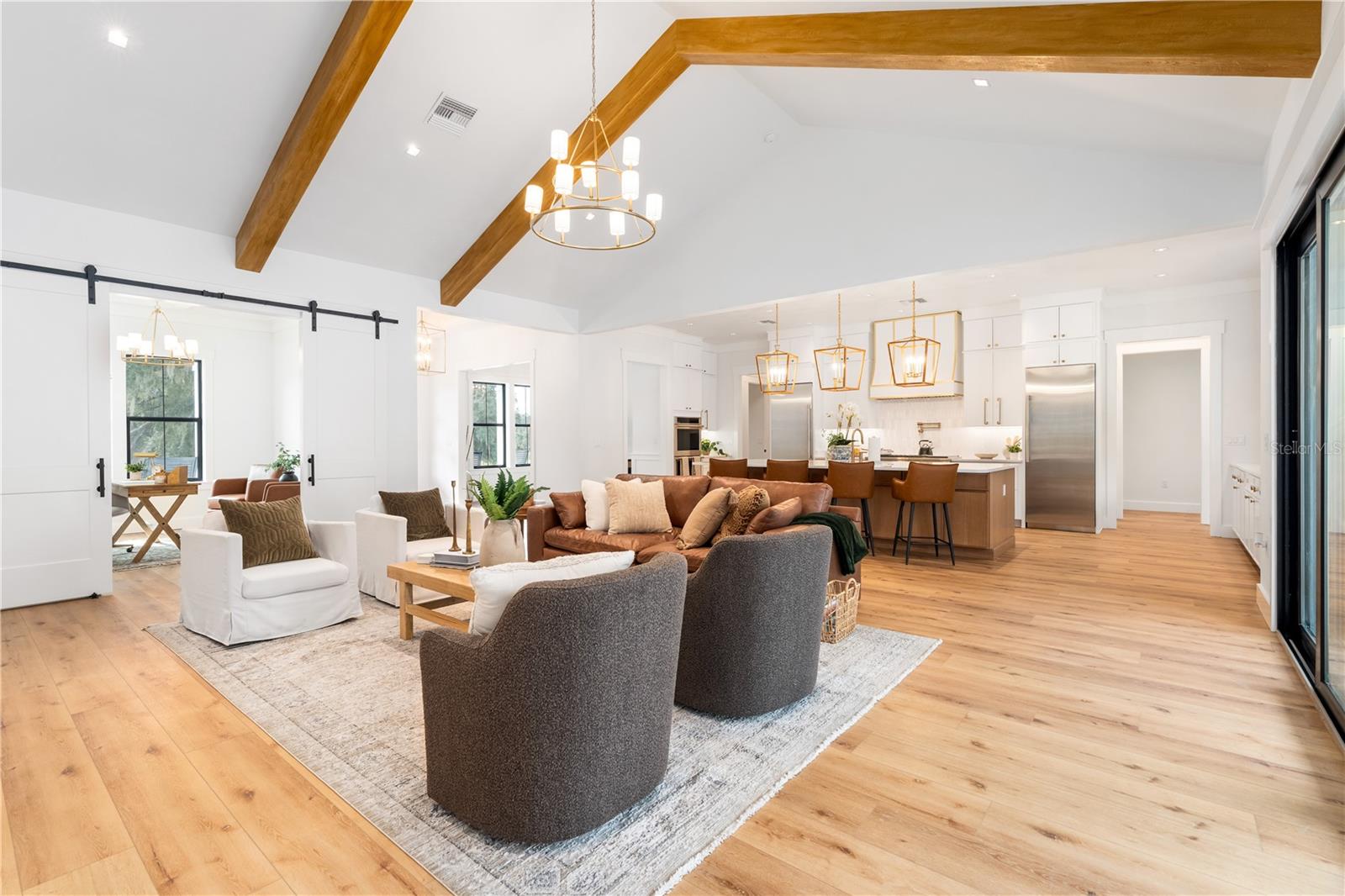 BARRINGTON PB 38 PG 85 - Residential Lease