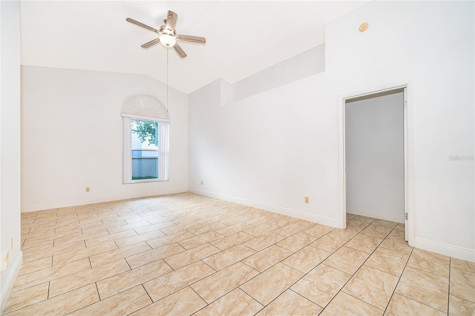 INDIAN WELLS UNIT 7 - Residential