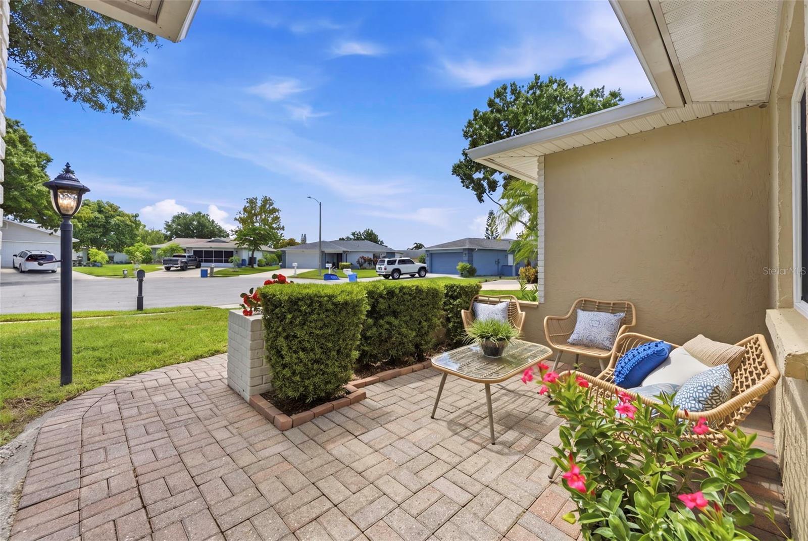 LAKES UNIT II PH I SEC I THE - Residential
