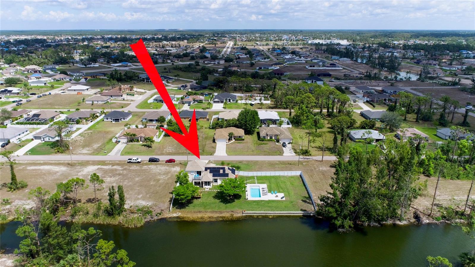 CAPE CORAL - Residential