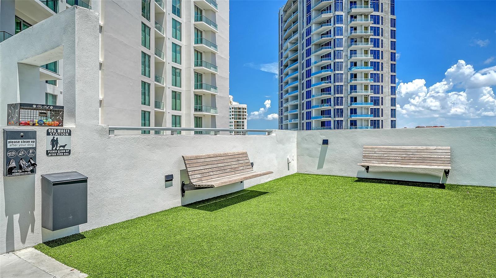 BAYSO CONDO - Residential