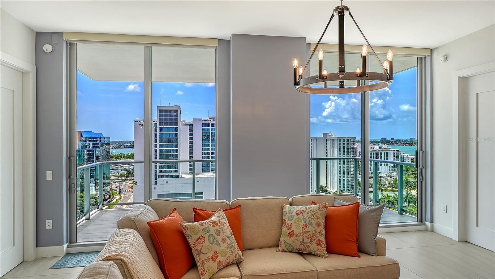 BAYSO CONDO - Residential